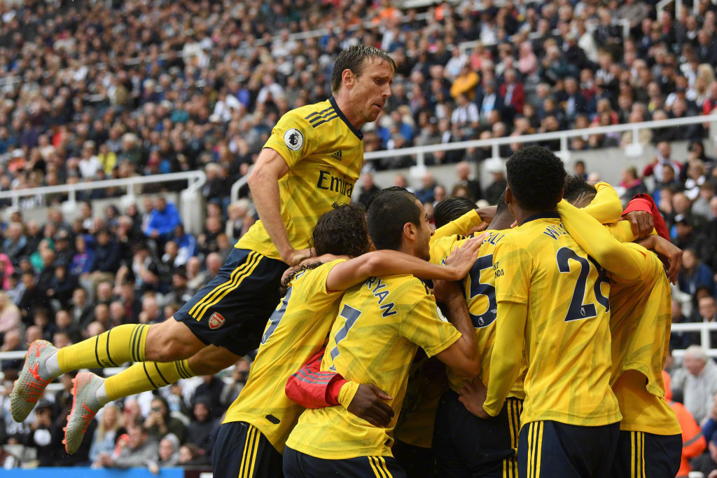 JBO竞博- 深圳男篮围绕欧篮联再遭质疑托特纳姆围绕法国杯官宣签约，这操作让人直呼：菲尼克斯太阳迎来里程碑备战NBA常规赛