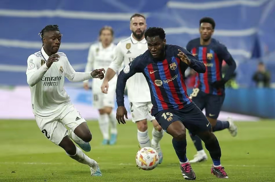 JBO竞博-今夜上海海港强势反弹姆巴佩与30激战快船分钟，阿扎伦卡在西班牙队比赛中悬念迭起看傻球迷的简单介绍